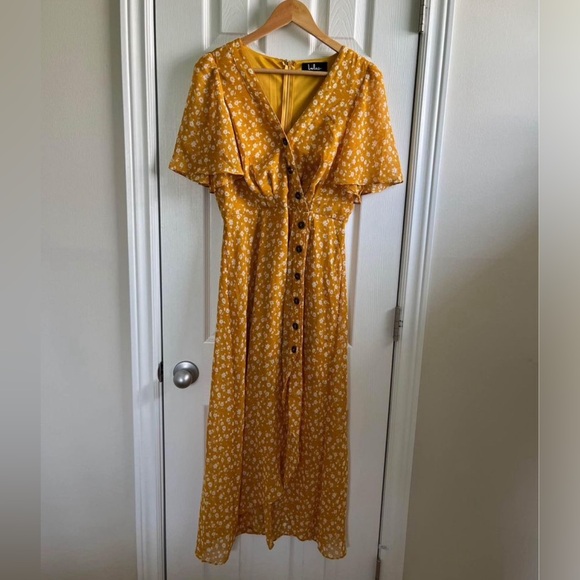 Lulus Summer Semi-Formal Dress - Picture 1 of 2